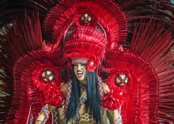 Parintins e a COP30 atraem o mundo e expõem desafios de longo prazo da Amazônia