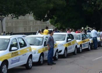 SC pode perder até 11 mil empregos com fim da obrigatoriedade de autoescolas, alerta sindicato