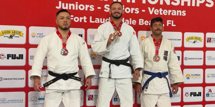 Atleta de São José se prepara para disputar o Mundial de Jiu-Jitsu