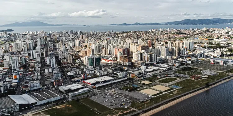 Beira-Mar de São José: Prefeitura lança editais para construção de Mercado Público e Estação E-Hurb