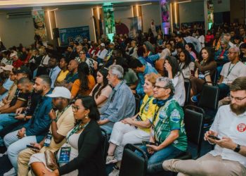 Florianópolis recebe o maior congresso de carnaval do Brasil