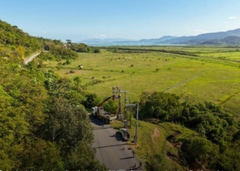 CEREJ instala religador automático e melhora o fornecimento de energia em Governador Celso Ramos