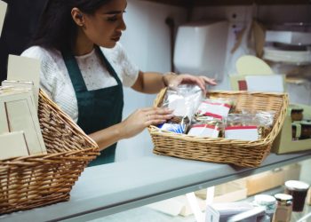 Prefeitura de Governador Celso Ramos abre chamamento público para quiosques na Praça Mário Petrelli, em Palmas