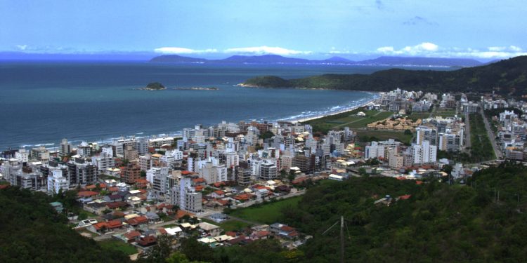 Órgãos municipais mantêm serviços essenciais durante Carnaval em Governador Celso Ramos