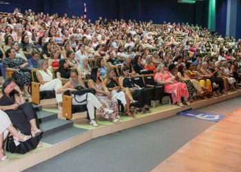 Seminário de Educação 2026 prepara professores para o início do ano letivo em São José