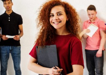 Governador Mais Empregos abre 205 vagas de emprego, incluindo oportunidades para jovem aprendiz