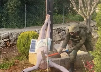 Soldado israelense que vandalizou imagem de Jesus Cristo no Líbano será preso e julgado em tribunal militar, diz Exército