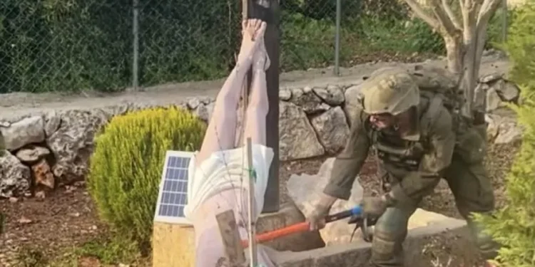 Soldado israelense que vandalizou imagem de Jesus Cristo no Líbano será preso e julgado em tribunal militar, diz Exército