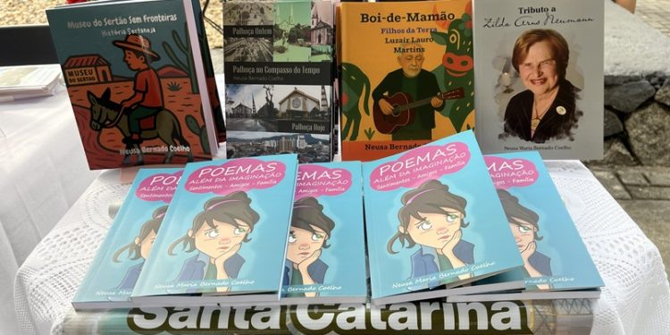 Terceira edição da FLIPALHOÇA – Feira Literária de Palhoça movimenta a Praça 7 de Setembro com cultura e literatura